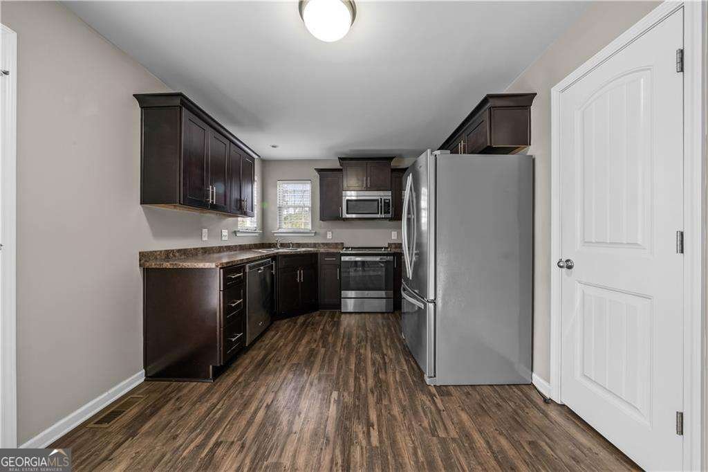 922 Center Bay Drive Villa Rica - Photo 11