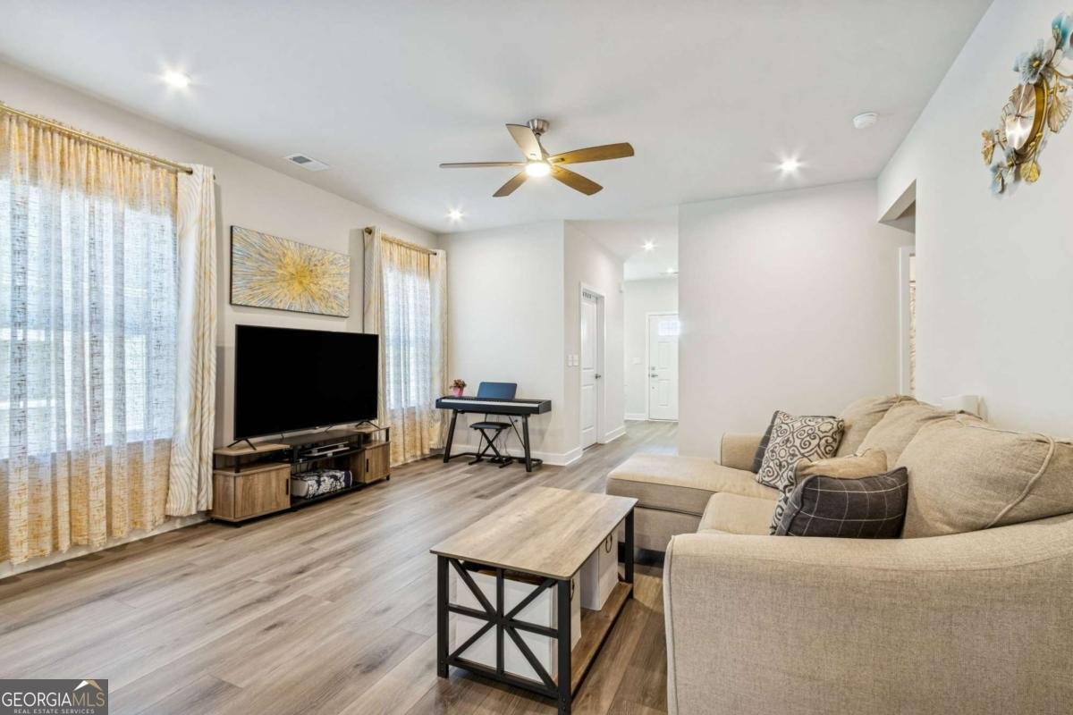 353 Moosehead Trail Hoschton - Photo 10