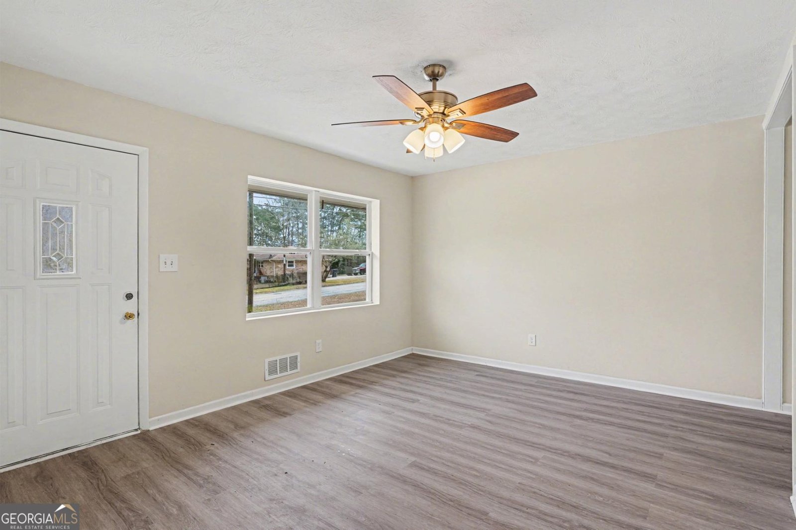 8355 Dunellen Lane Jonesboro - Photo 10