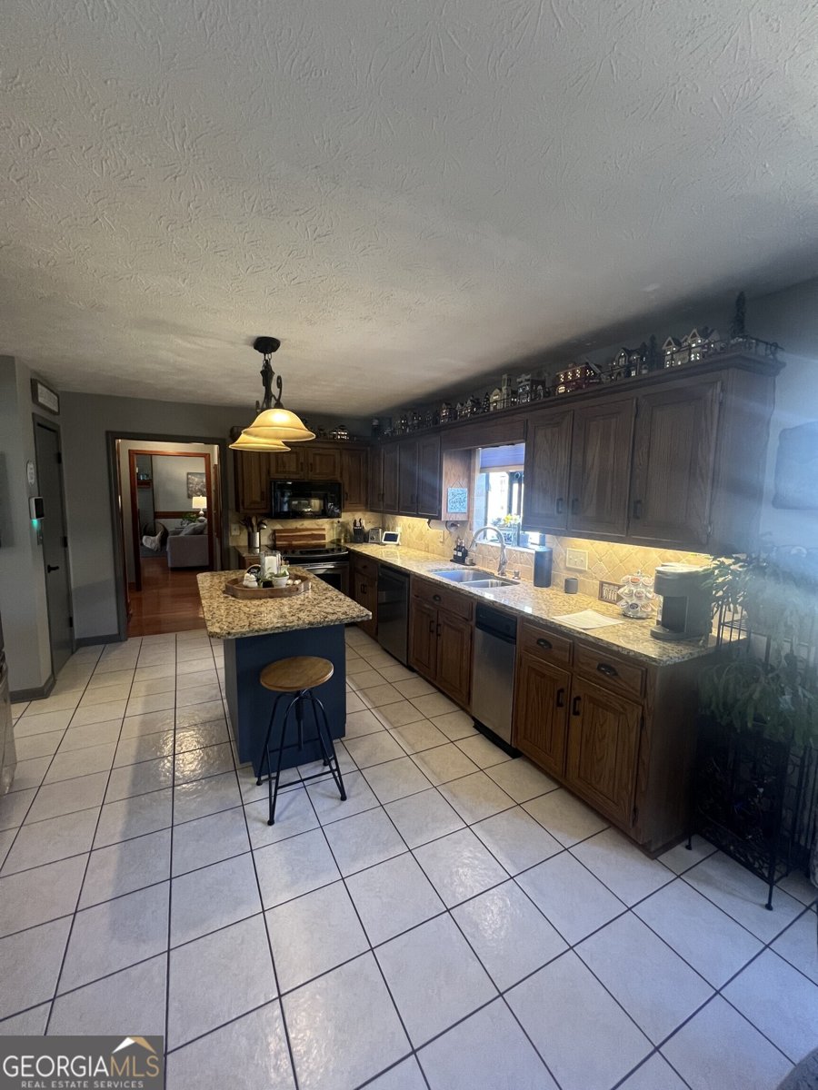 2070 ROCKDALE Circle Snellville - Photo 24