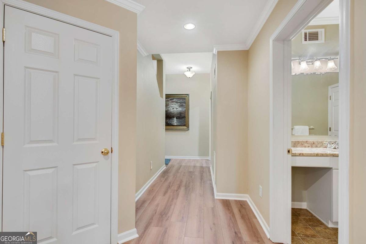 50 Lakecrest Circle Suwanee - Photo 35