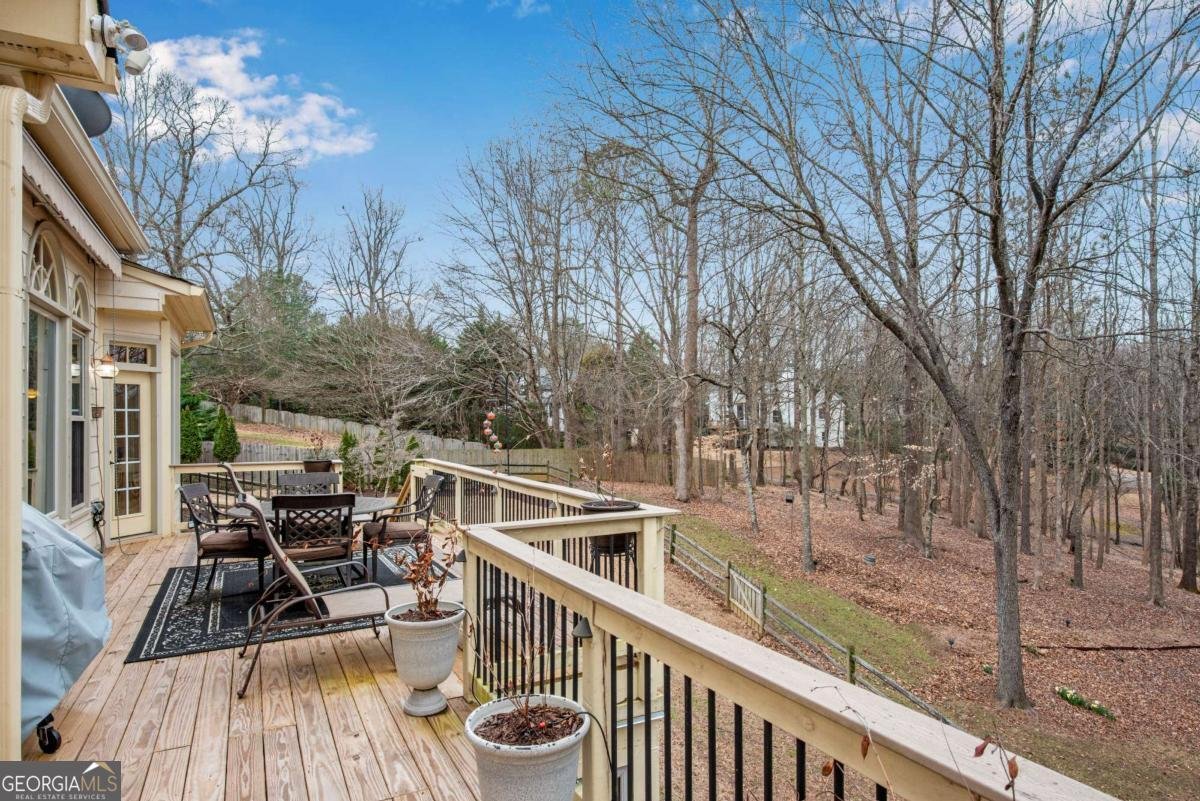 50 Lakecrest Circle Suwanee - Photo 47