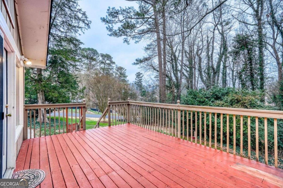 2032 Lake Lucerne Drive Lilburn - Photo 20