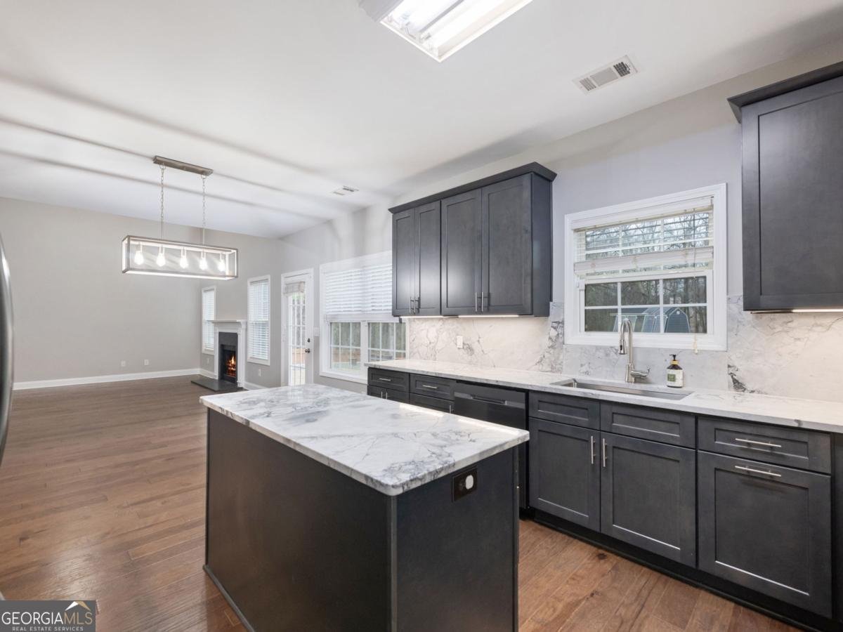 439 Vinings Court Winder - Photo 13