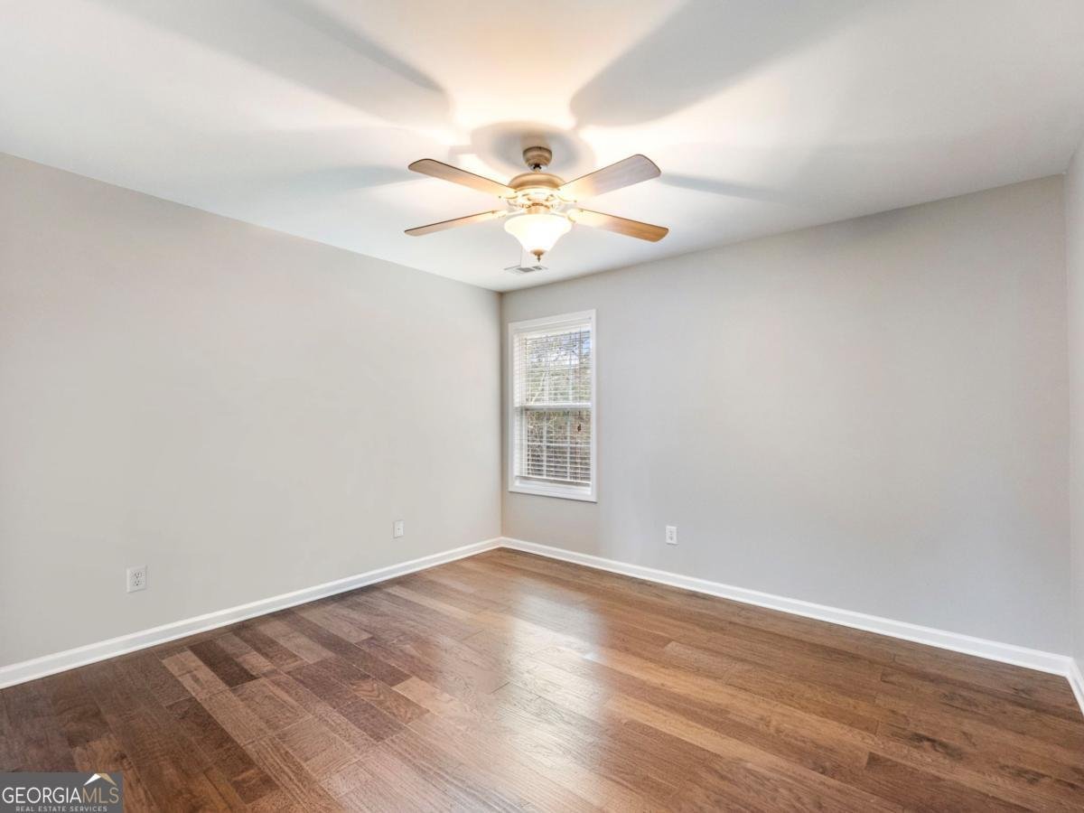 439 Vinings Court Winder - Photo 32