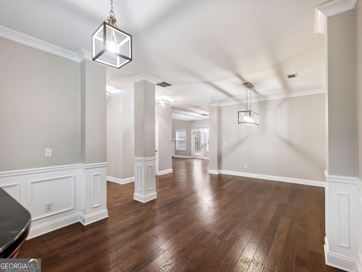 439 Vinings Court Winder - Photo 7