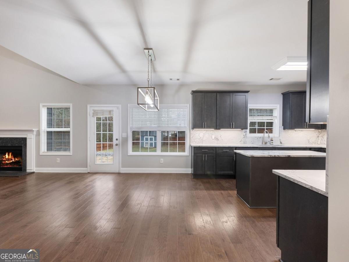 439 Vinings Court Winder - Photo 9