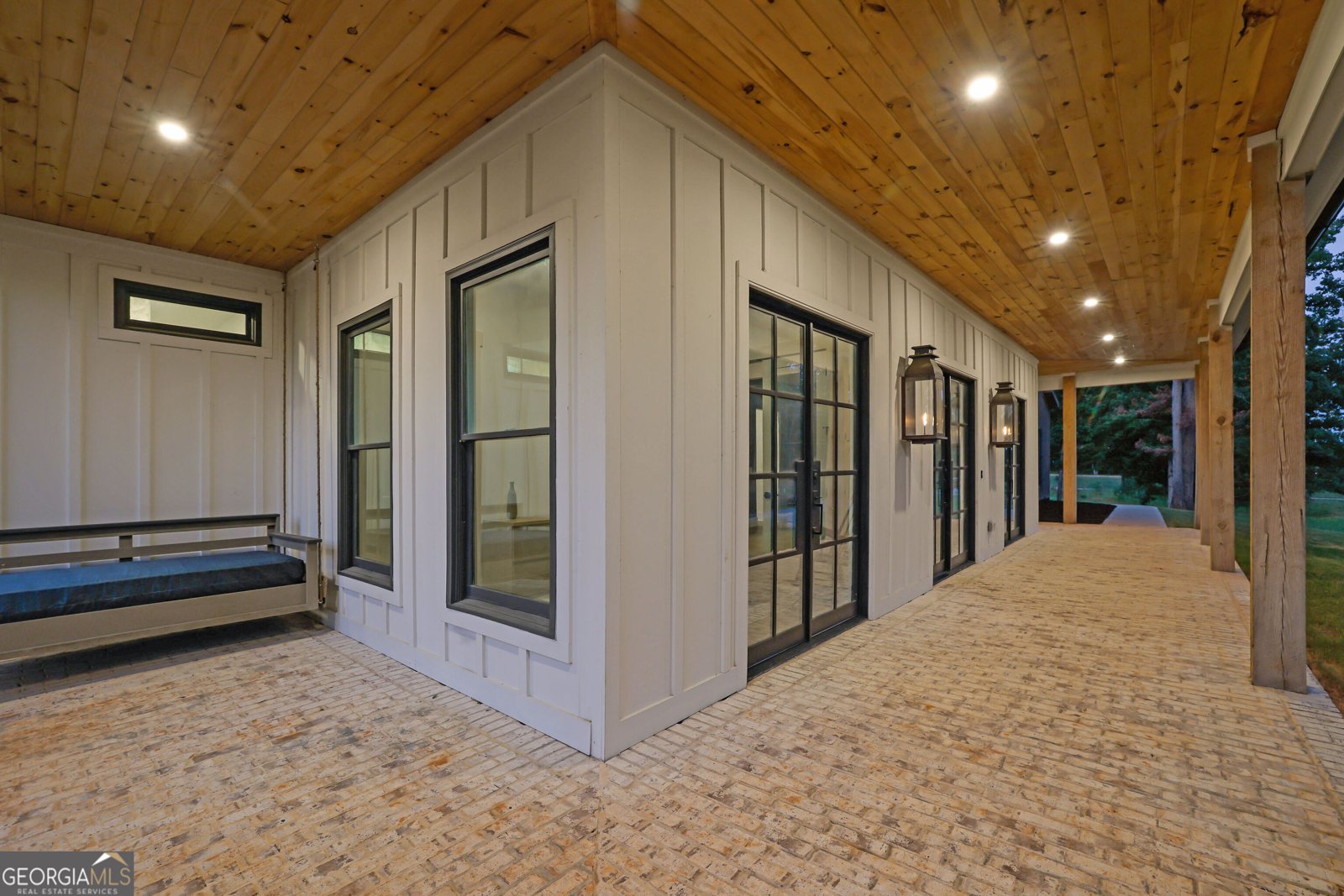 5525 Hubbard Town Road Cumming - Photo 17