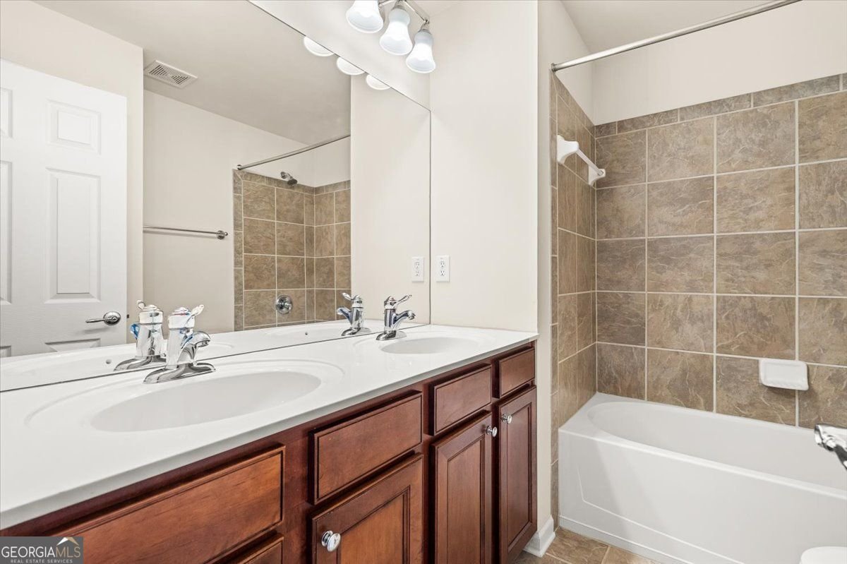 5026 Colchester Court Atlanta - Photo 10