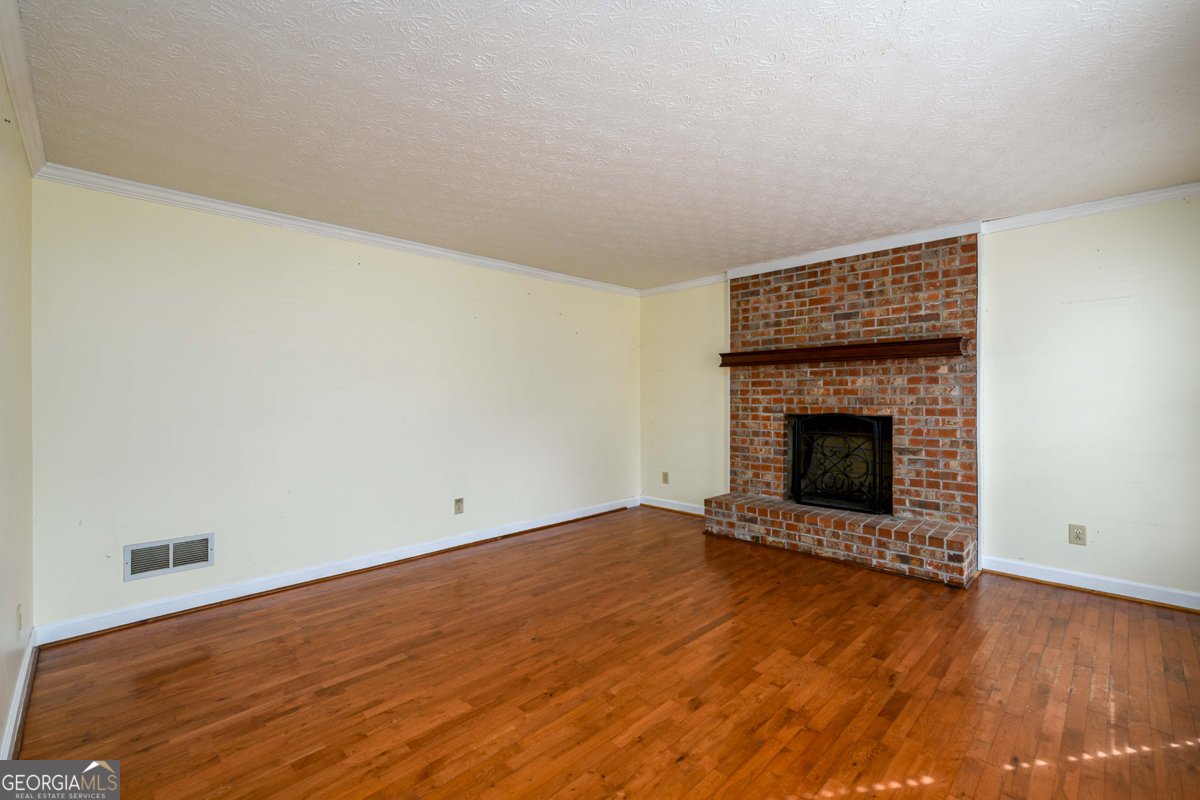 6420 Phillips Place Lithonia - Photo 7