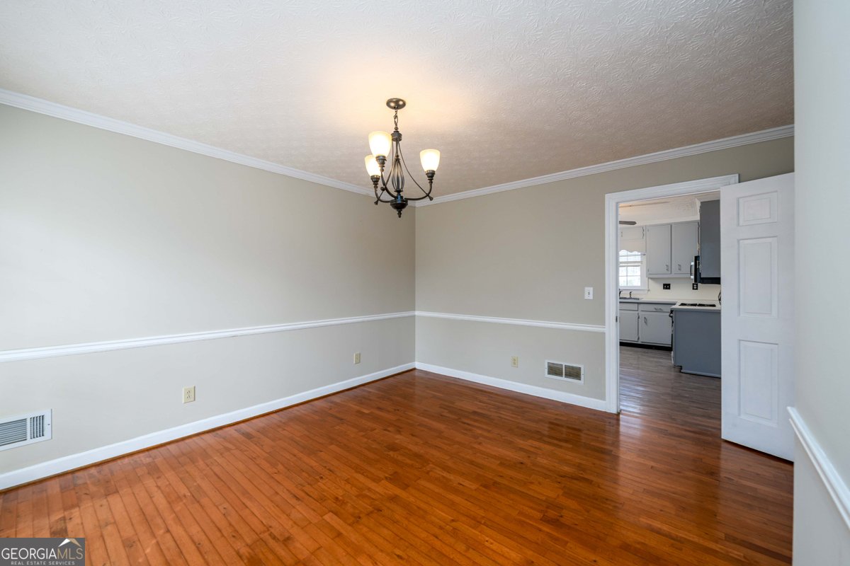 6420 Phillips Place Lithonia - Photo 9