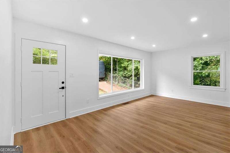 2172 Polar Rock Terrace Atlanta - Photo 9