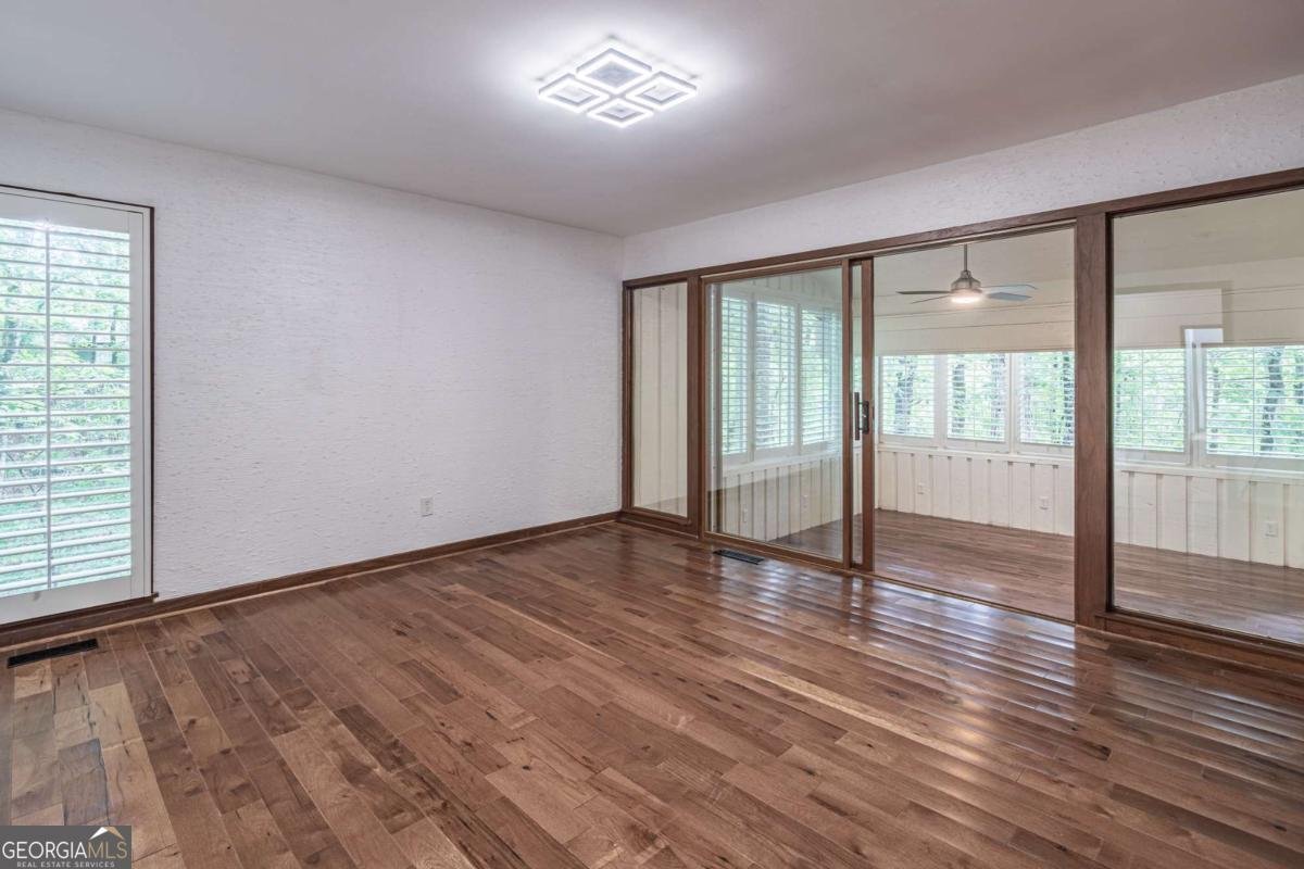 4022 Wesley Chapel Road Marietta - Photo 13