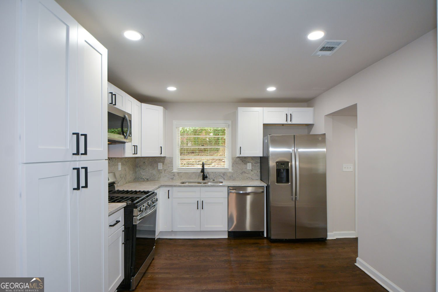 2330 Headland Drive Atlanta - Photo 17
