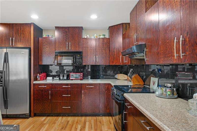 1063 Memorial Drive Dallas - Photo 11