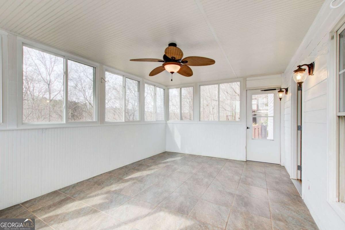 1039 Avery Creek Drive Woodstock - Photo 10