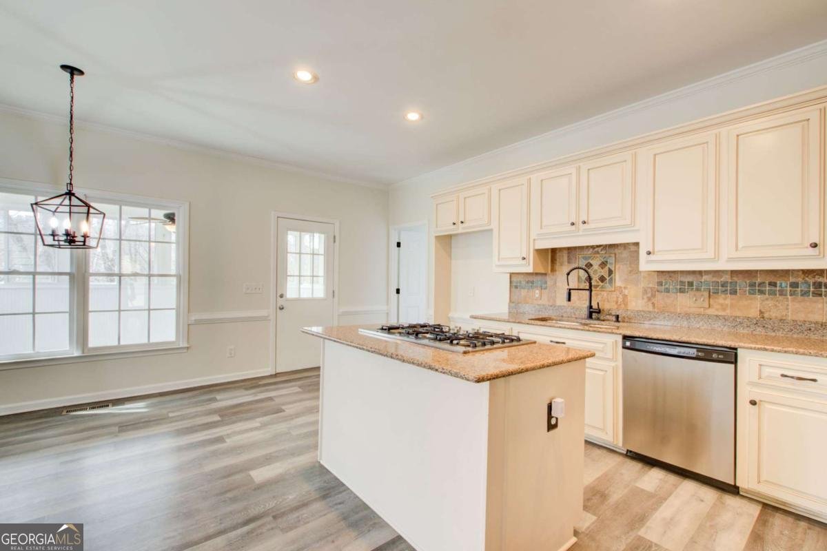 1039 Avery Creek Drive Woodstock - Photo 9