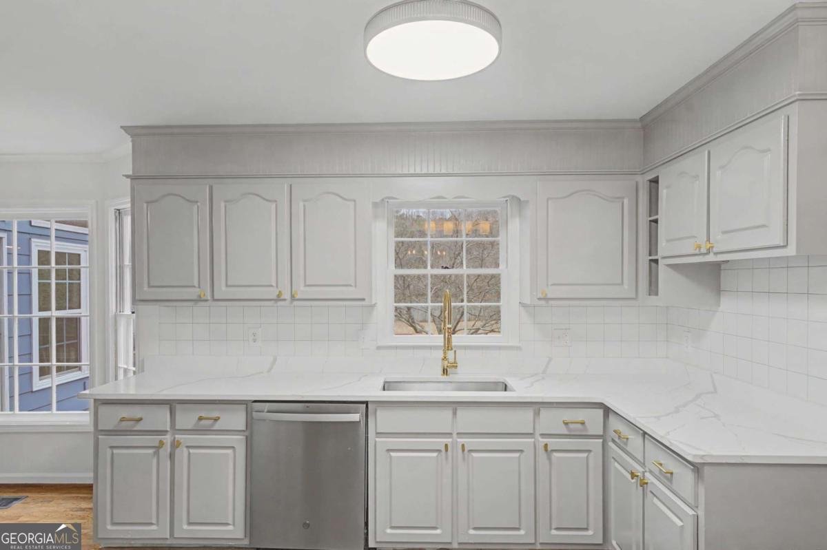 412 Pheasant Run Rome - Photo 9