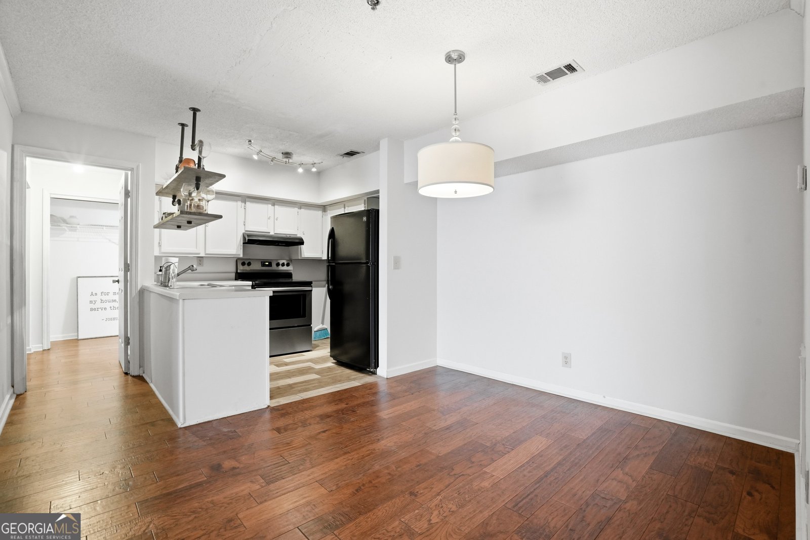 561 Cobblestone Trail Avondale Estates - Photo 6