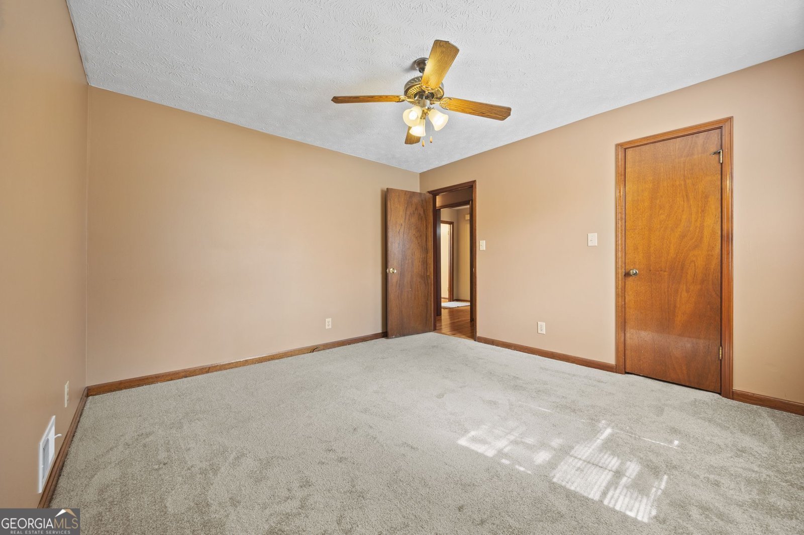 180 Oak Leaf Drive Stockbridge - Photo 22