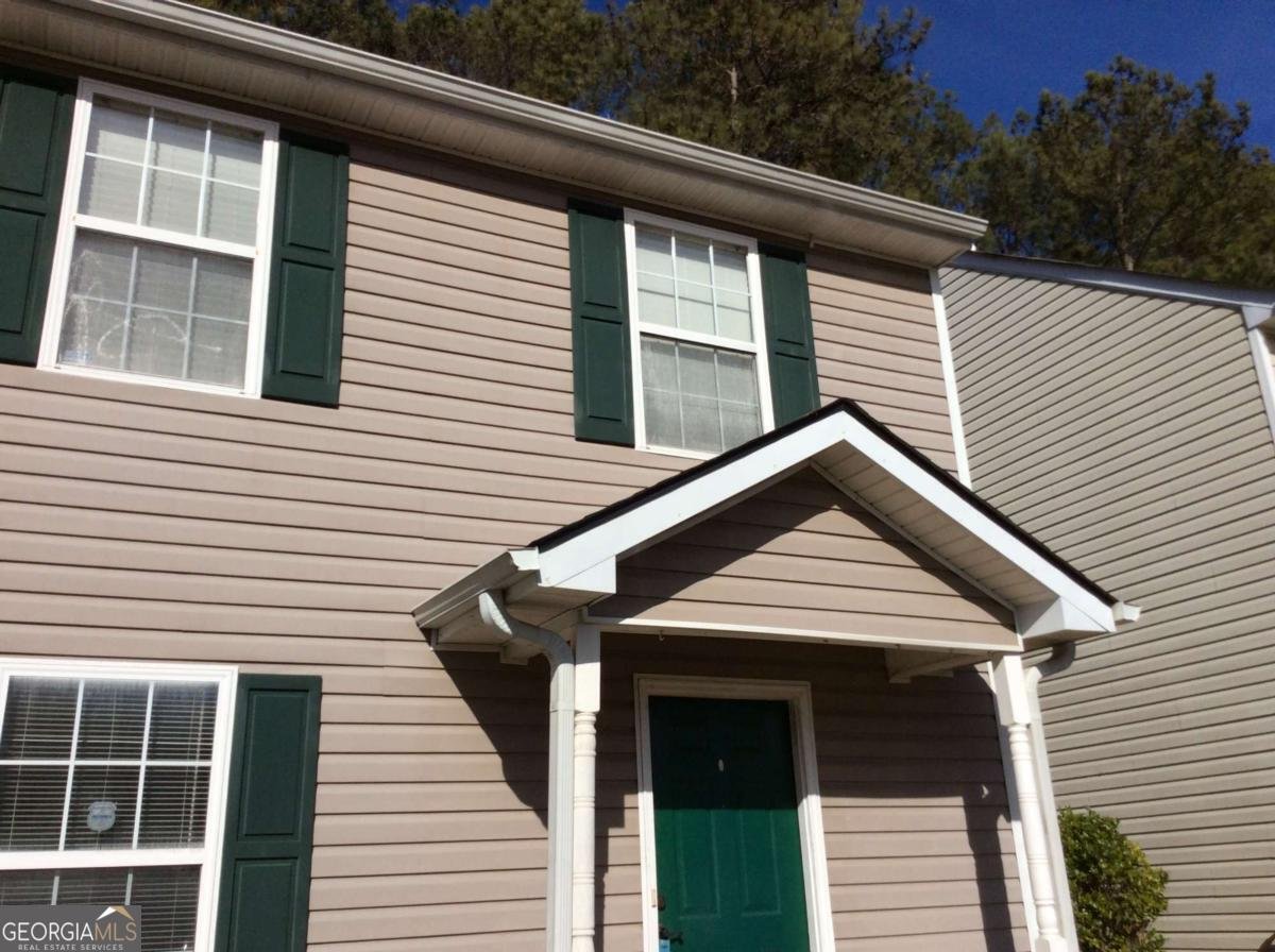 174 Watercress Court Stockbridge - Photo 1