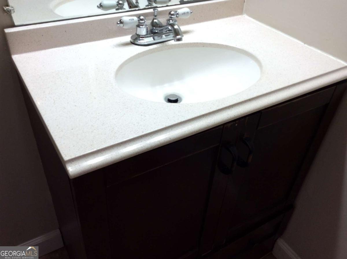 174 Watercress Court Stockbridge - Photo 8