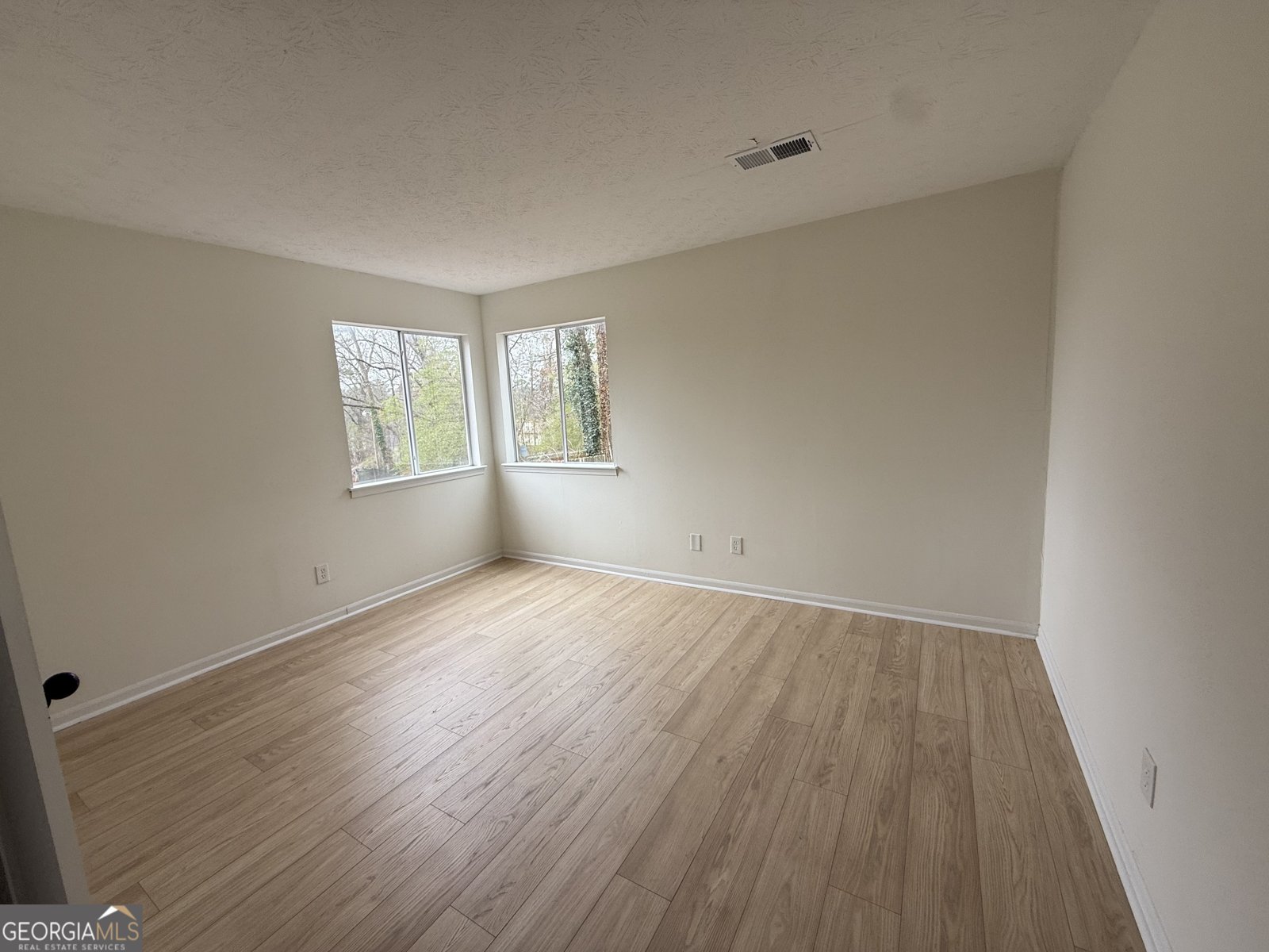 112 Fairview Drive Stockbridge - Photo 6