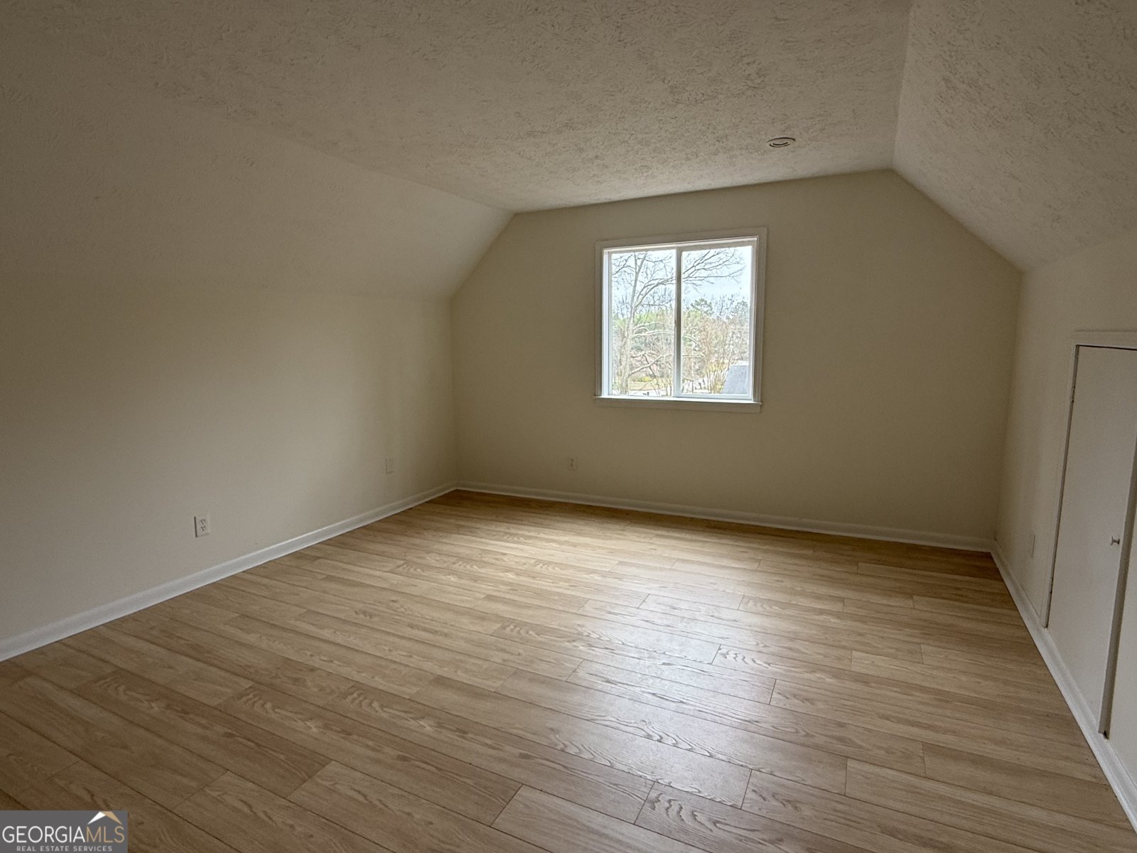 112 Fairview Drive Stockbridge - Photo 9