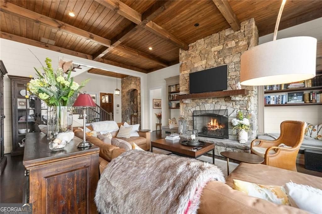 371 Orchard Hills Drive Clarkesville - Photo 8