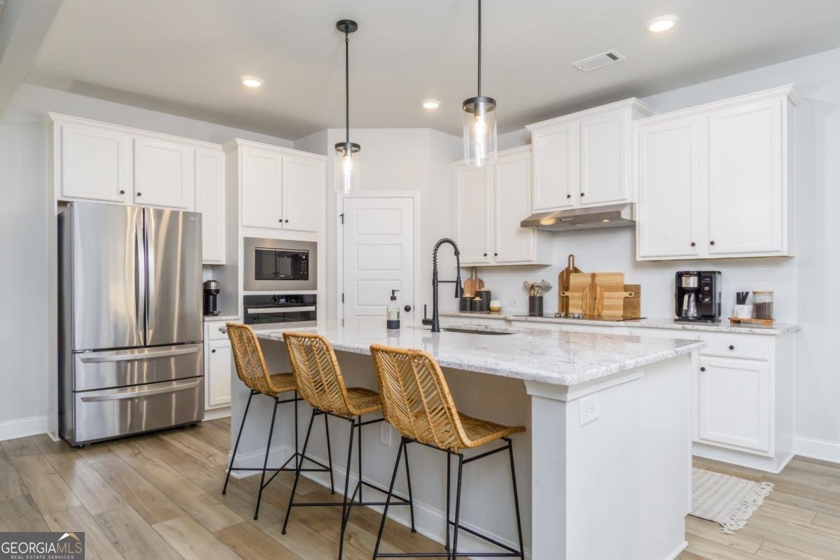 5351 Fox Den Road Oakwood - Photo 11