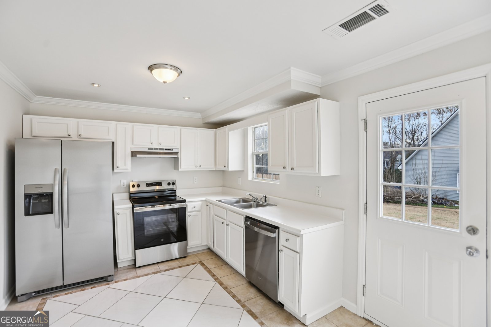 9445 Sleepy Hollow Lane Jonesboro - Photo 16