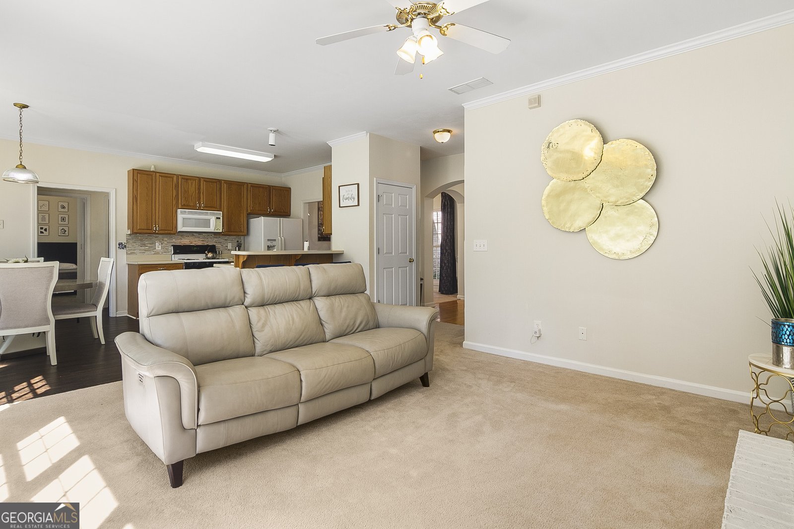 1166 Mandalay Court Lilburn - Photo 7