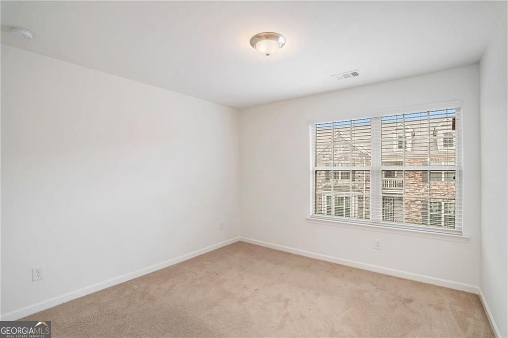 7736 Rutgers Circle Fairburn - Photo 16