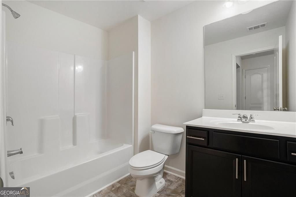 7736 Rutgers Circle Fairburn - Photo 17