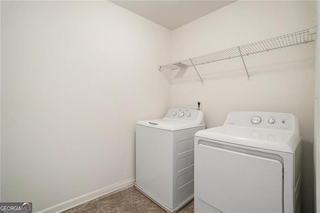 7736 Rutgers Circle Fairburn - Photo 19