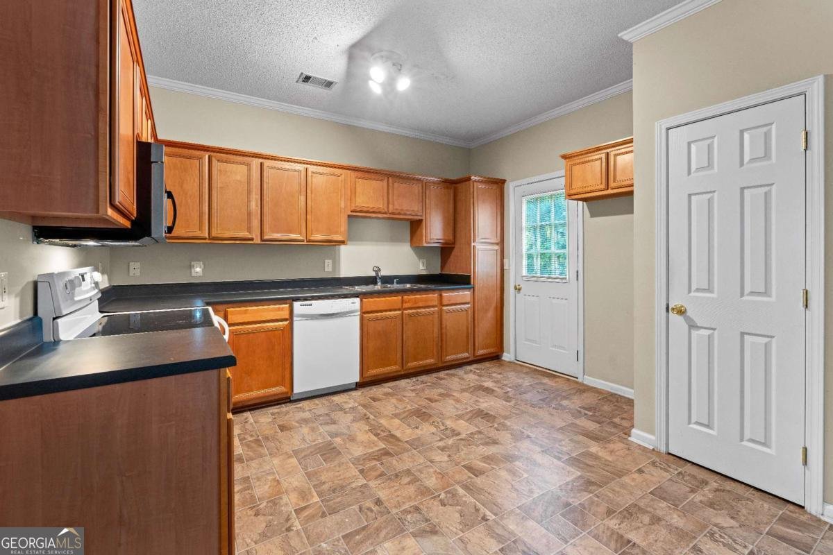 380 Brentwood Drive Newnan - Photo 9