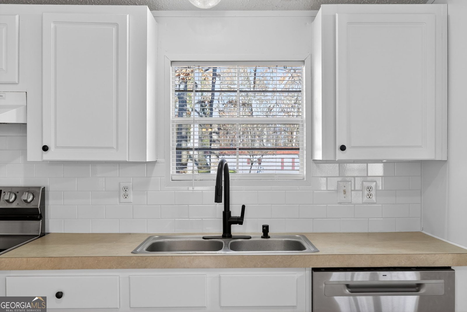 2390 Fairburn Road Douglasville - Photo 8