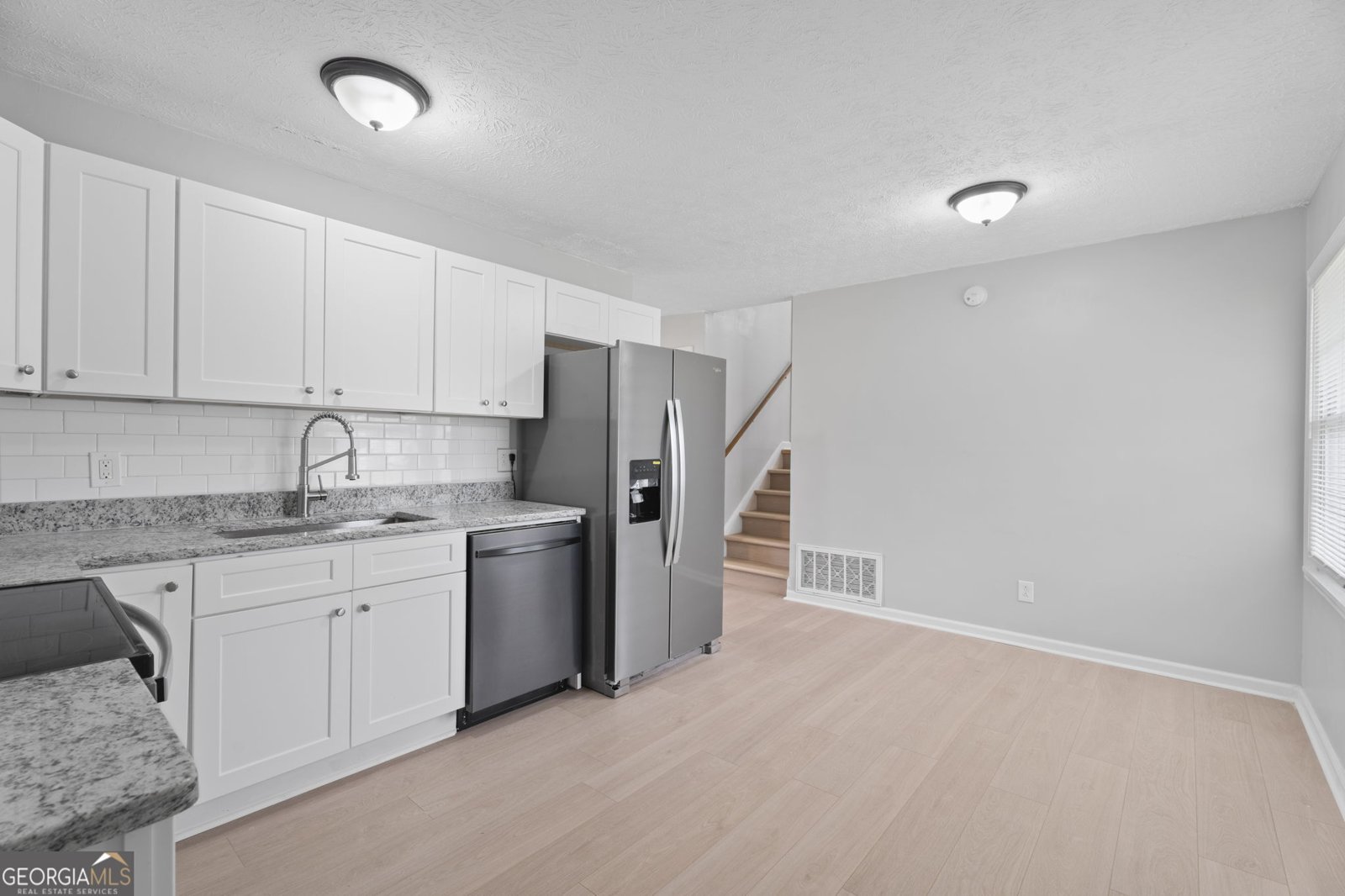 2542 Burton Circle Morrow - Photo 10