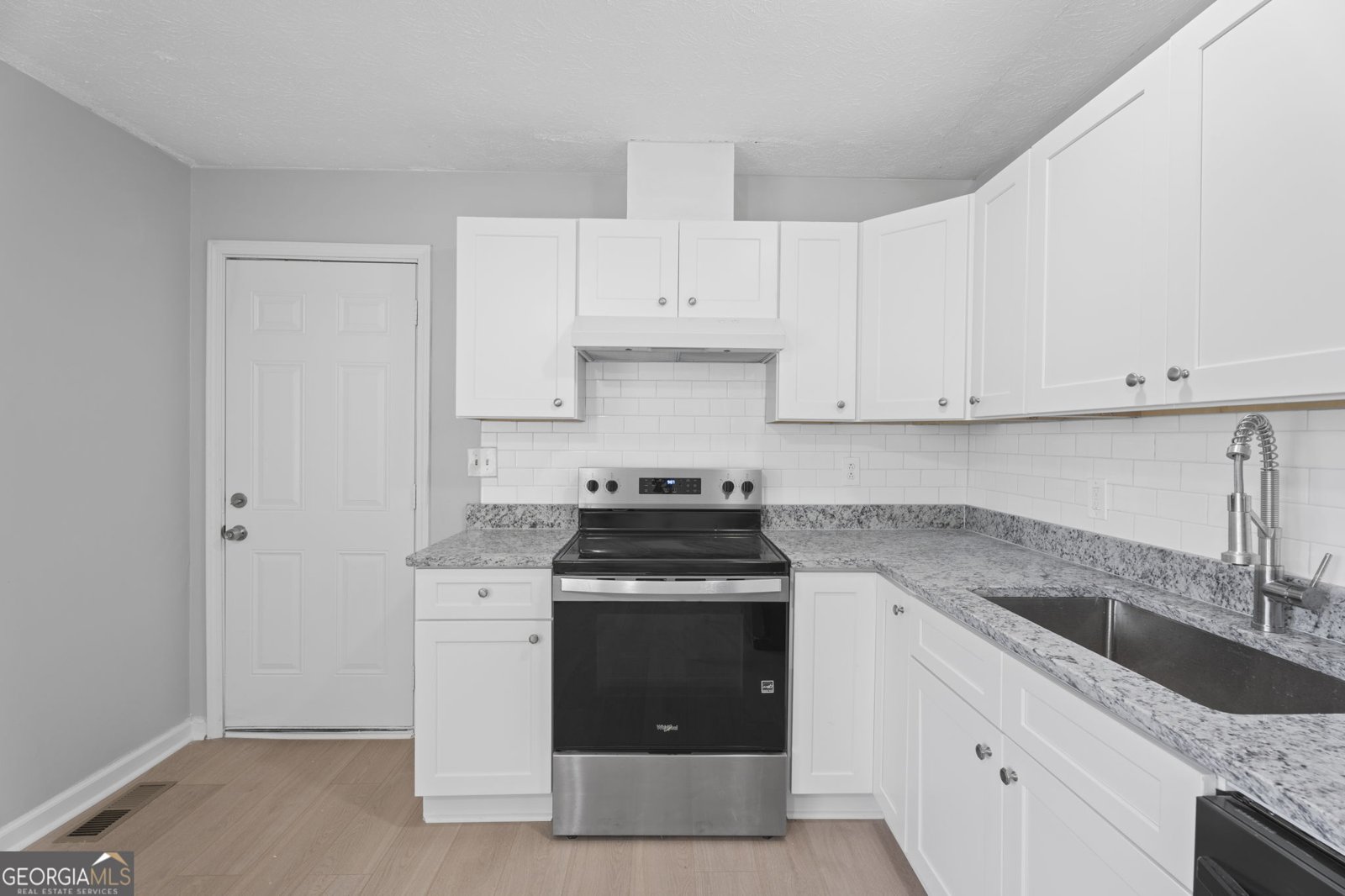 2542 Burton Circle Morrow - Photo 9