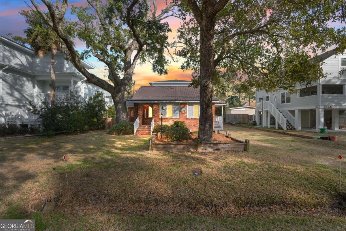 912 Jones Avenue Tybee Island - main photo