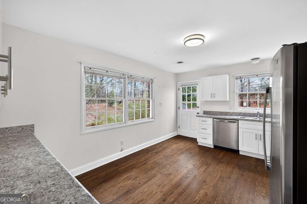 2514 Sunny Lane Marietta - Photo 10