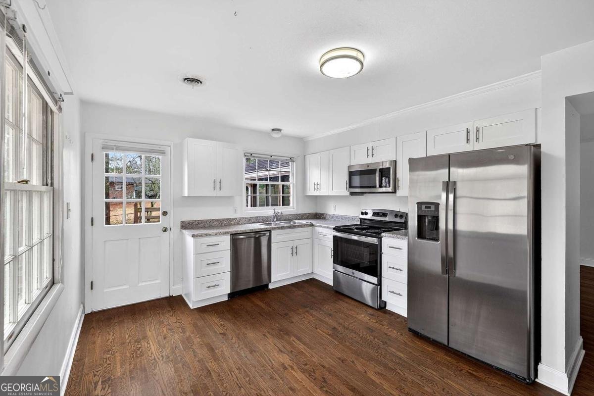 2514 Sunny Lane Marietta - Photo 11