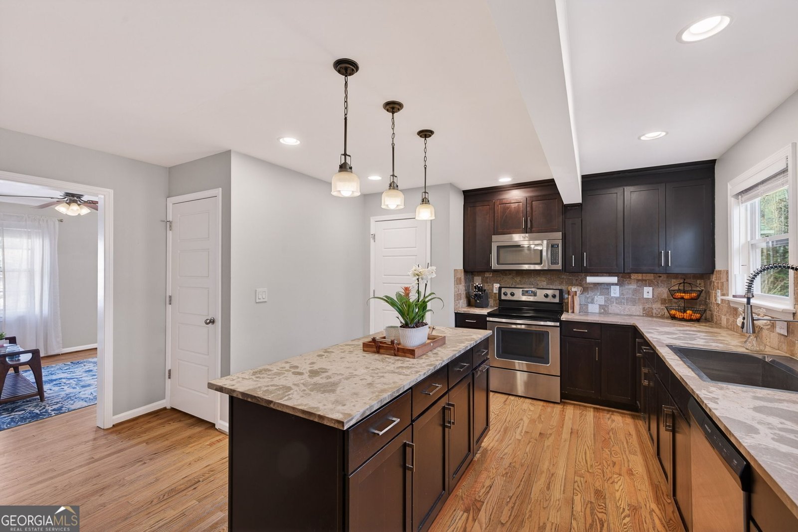 1547 Delia Drive Decatur - Photo 9