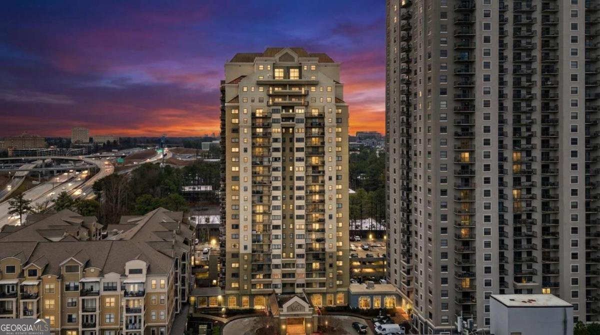 795 Hammond Drive Atlanta - Photo 1