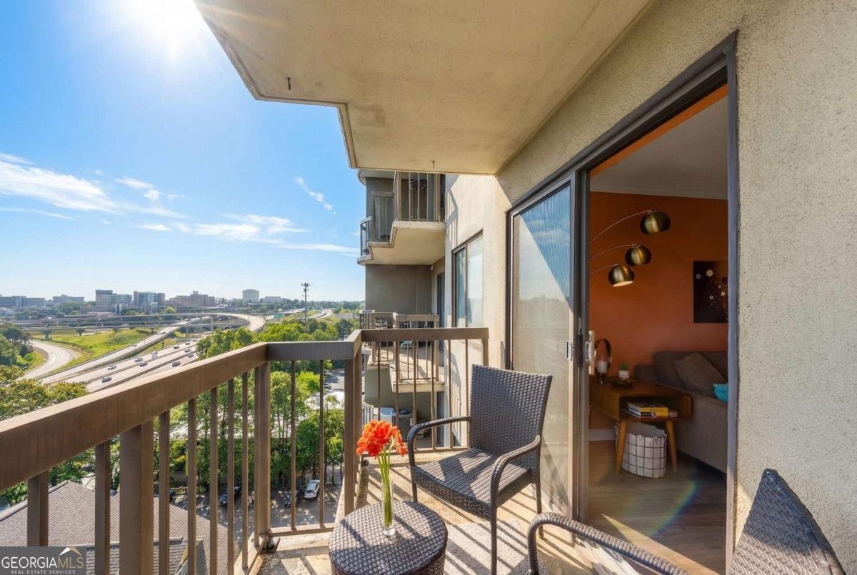 795 Hammond Drive Atlanta - Photo 17