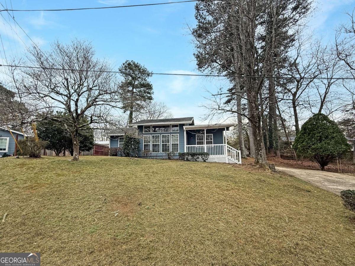 2735 Lakeside Trail Cumming - Photo 19