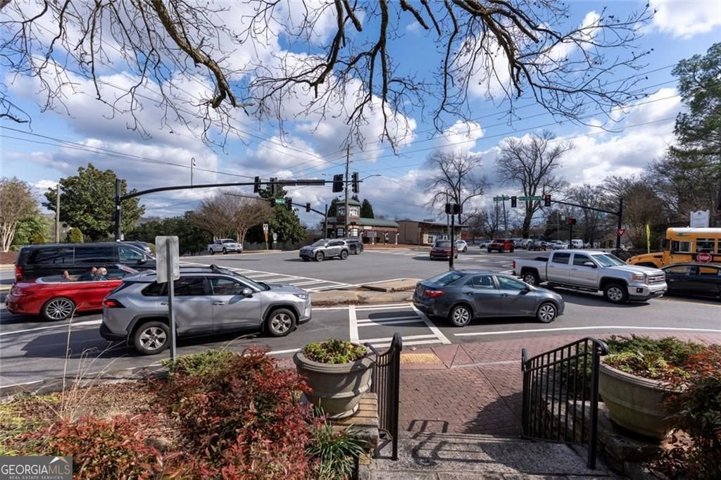 9785 La View Circle Roswell - Photo 59