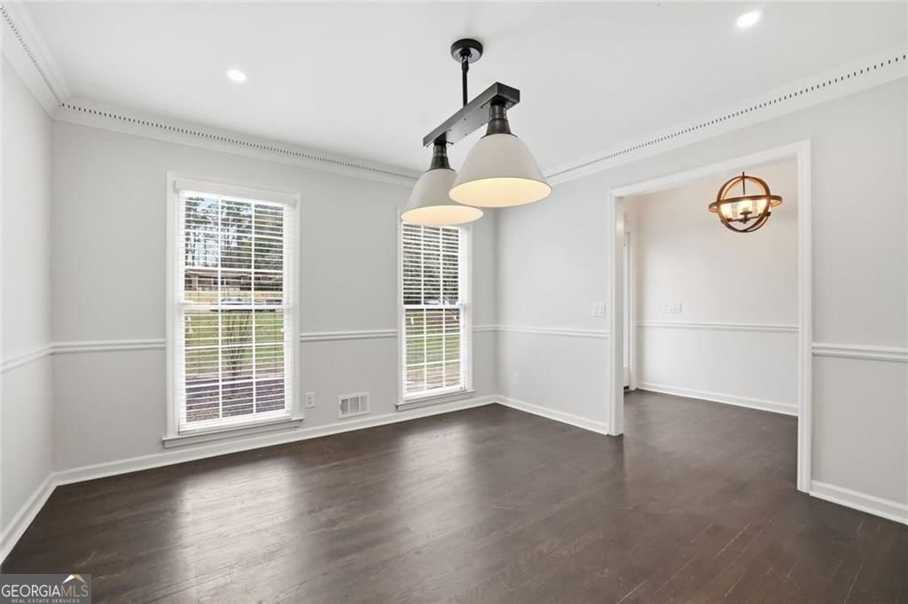 9785 La View Circle Roswell - Photo 6