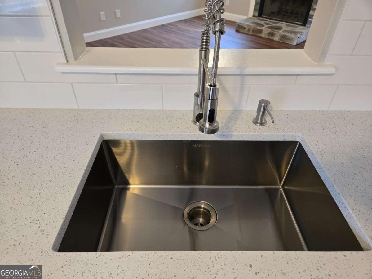 4863 Pine Hill Road Gainesville - Photo 16