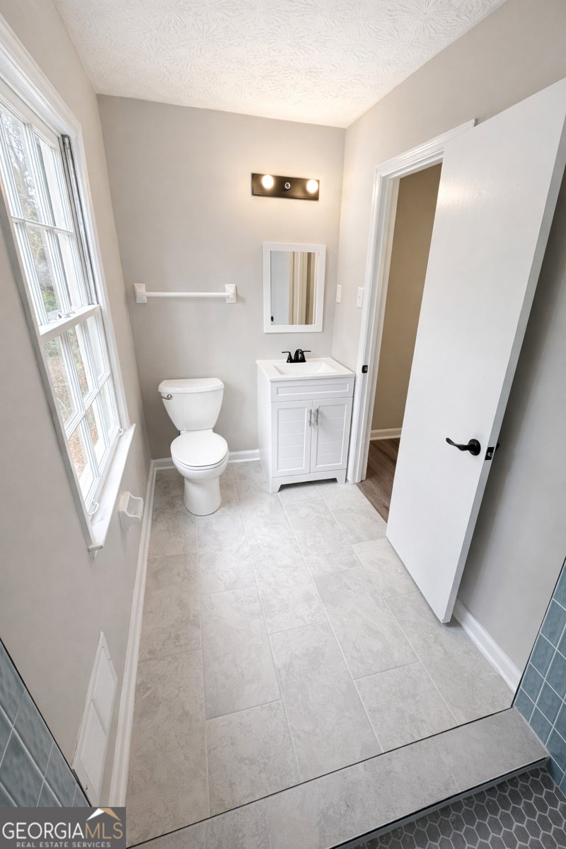 2802 Leisure Woods Lane Decatur - Photo 13